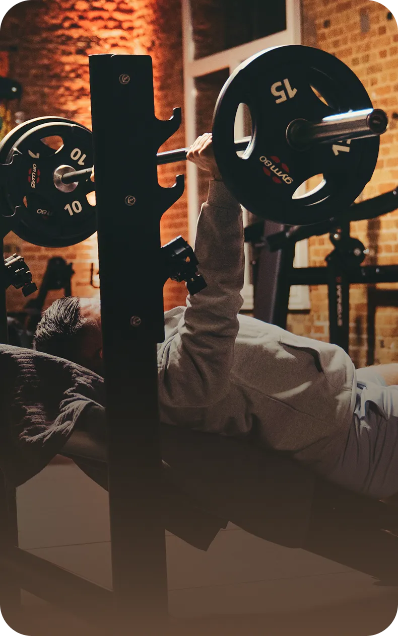 Kraftgeräte von führenden Herstellern im peoples Fitness Club Karben